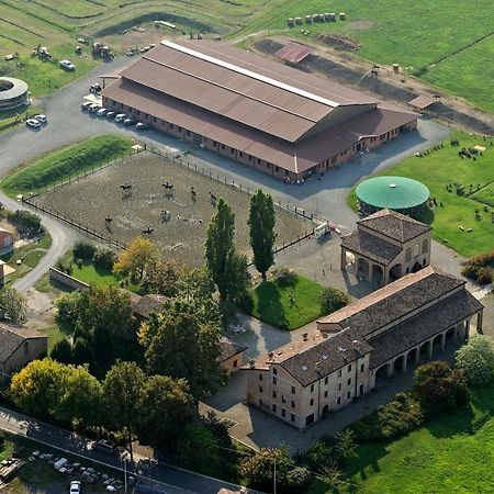 Agriturismo Corte Ghiara Hotel Fontanellato Exterior foto